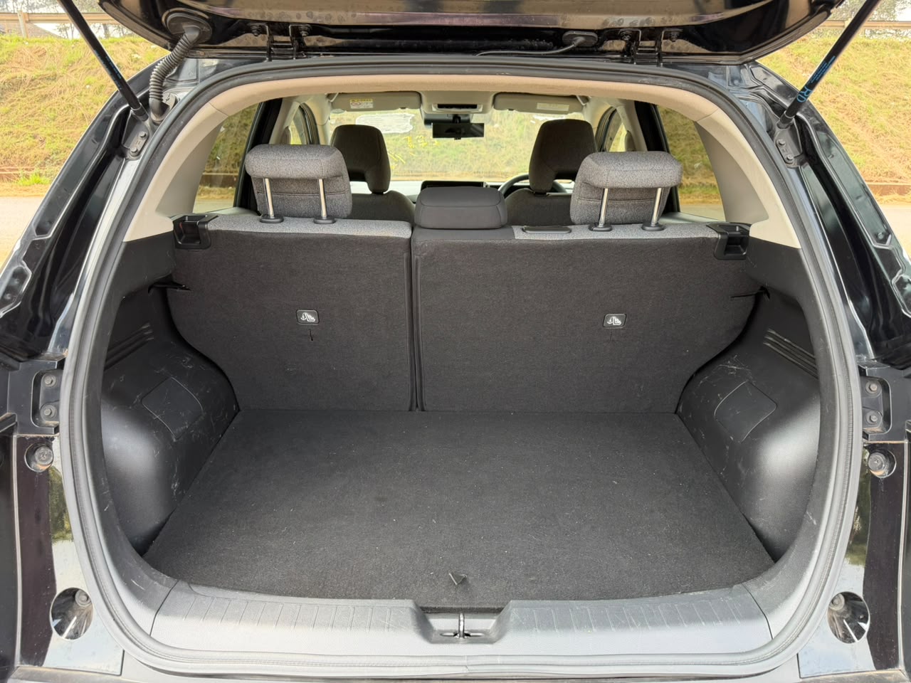 2021-Nissan Note E-power -Black