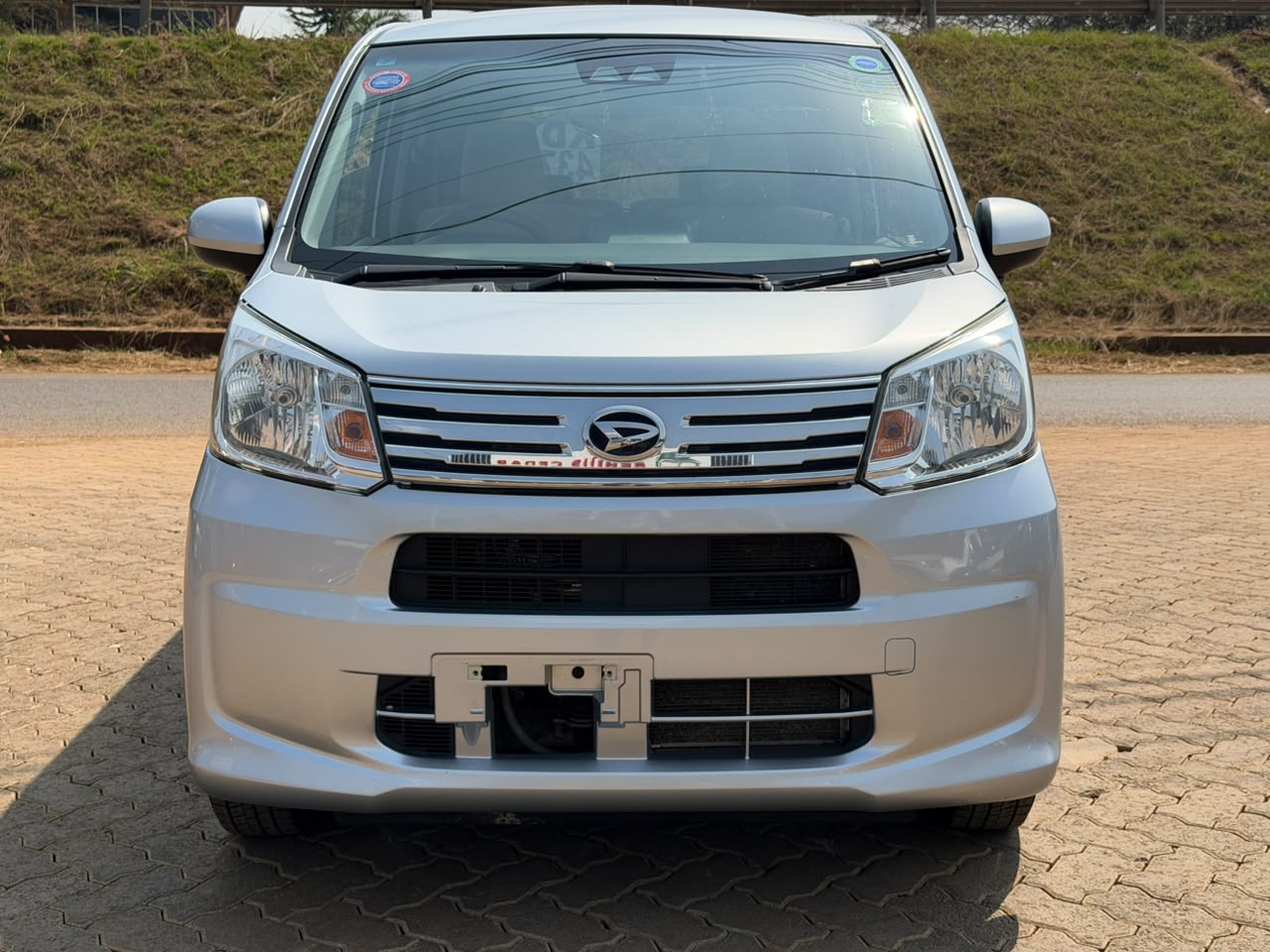 2020- Daihatsu Move- Silver