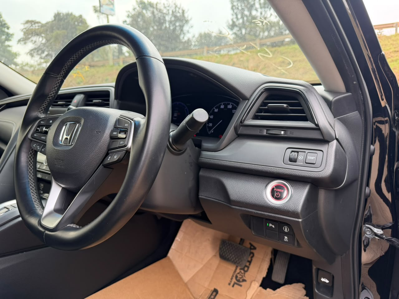 2019- Honda Insight (Hybrid) -Black