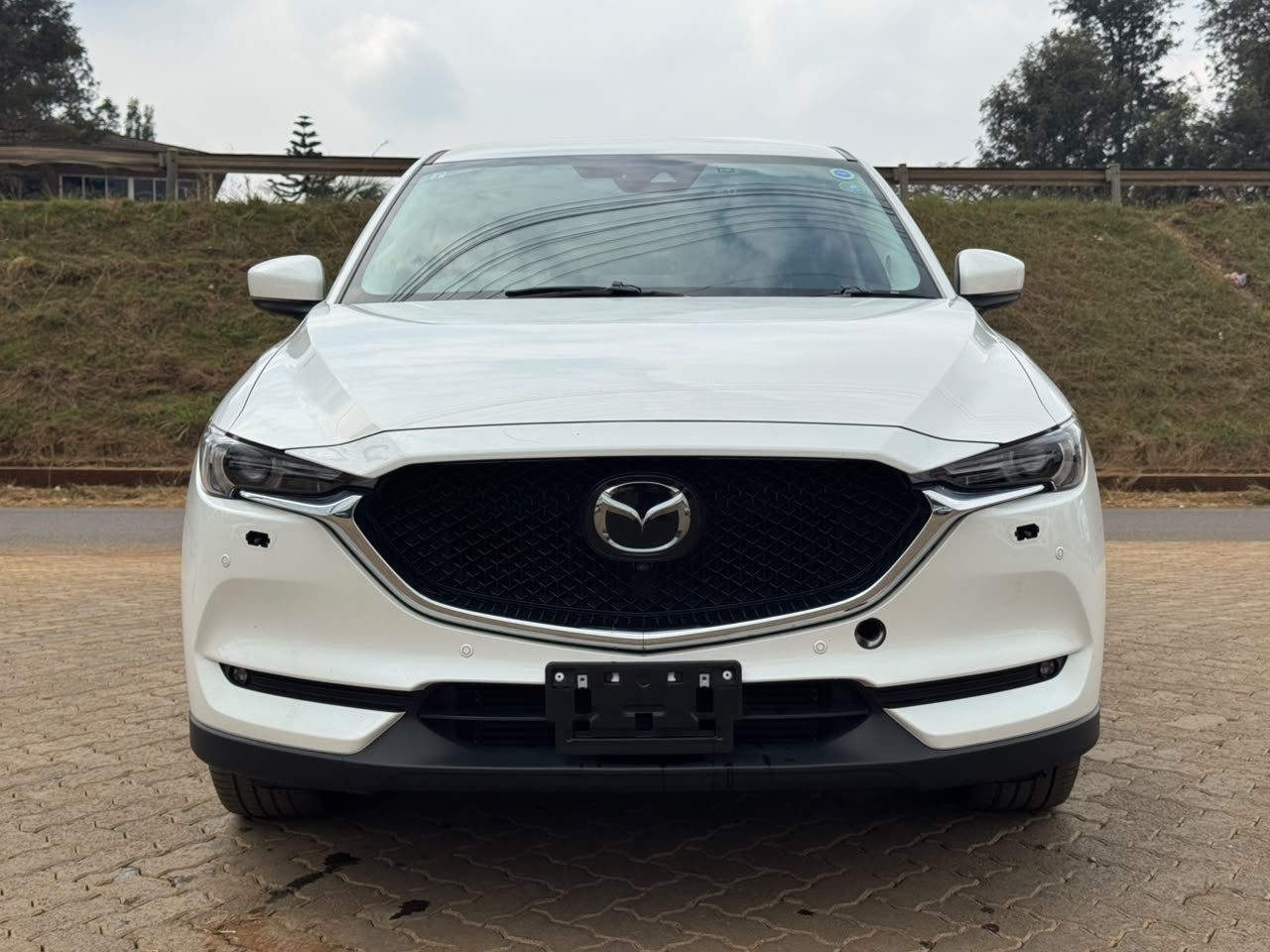 2019- Mazda CX5 AWD (SkyactivG)- White