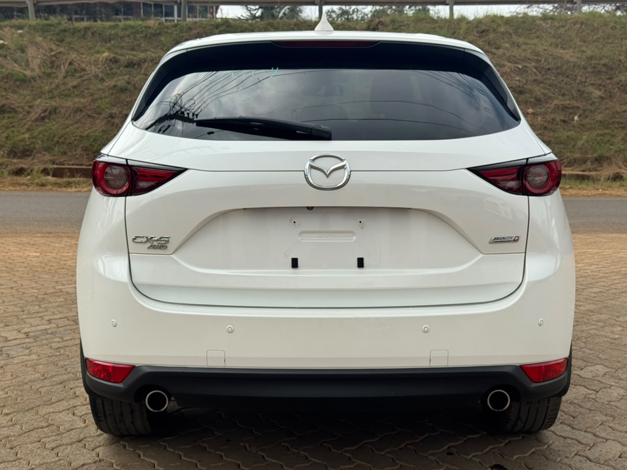 2019- Mazda CX5 AWD (SkyactivG)- White
