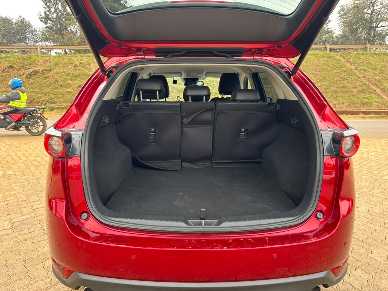 2019- Mazda CX-5 (SkyactivD) -Wine Red