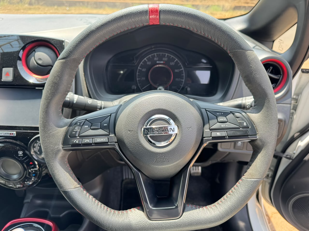 2019-Nissan Note e-power Nismo – White
