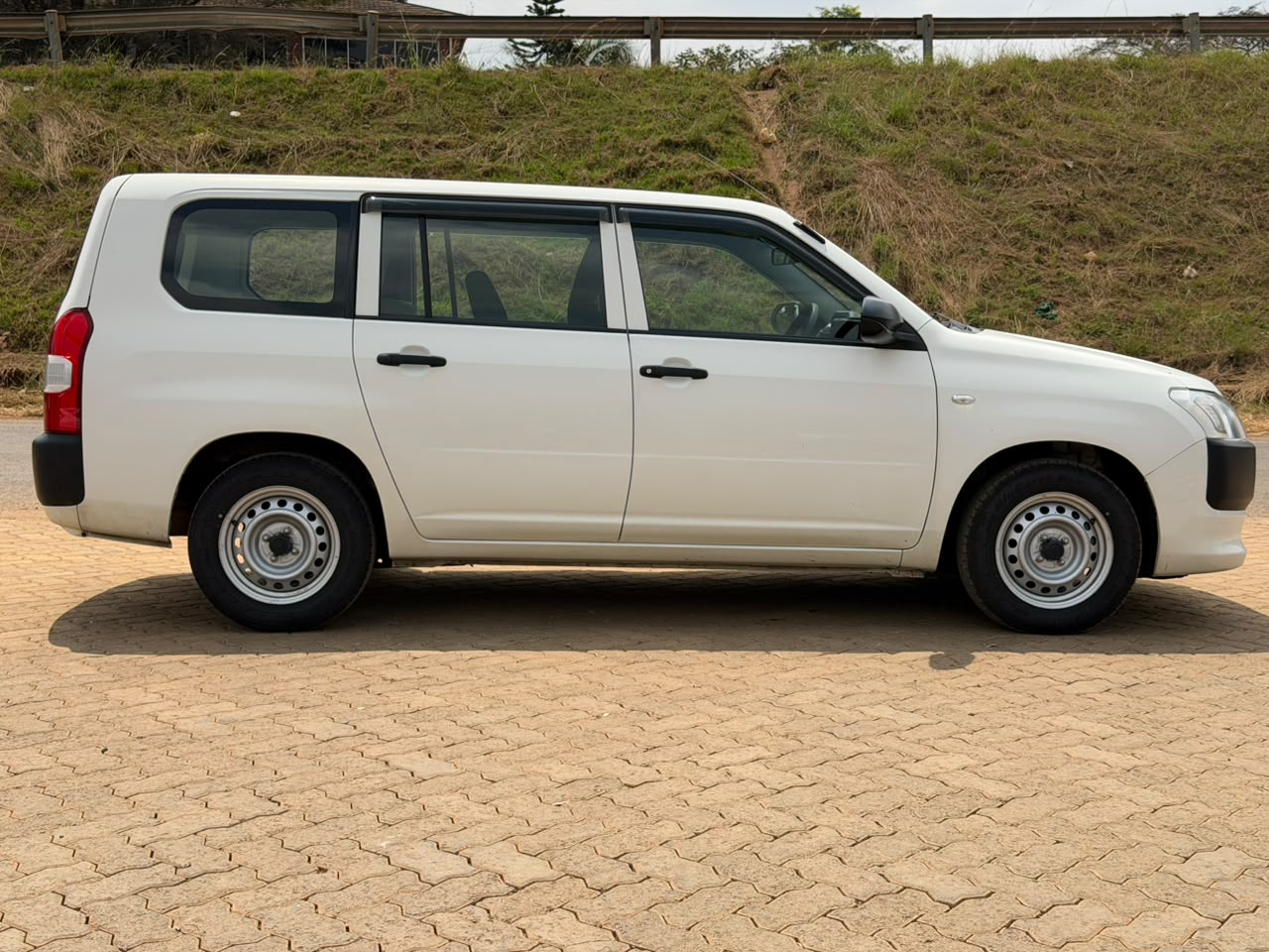2020- Toyota Probox -White