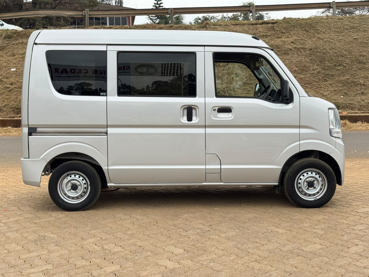 2019- Suzuki Every -Silver