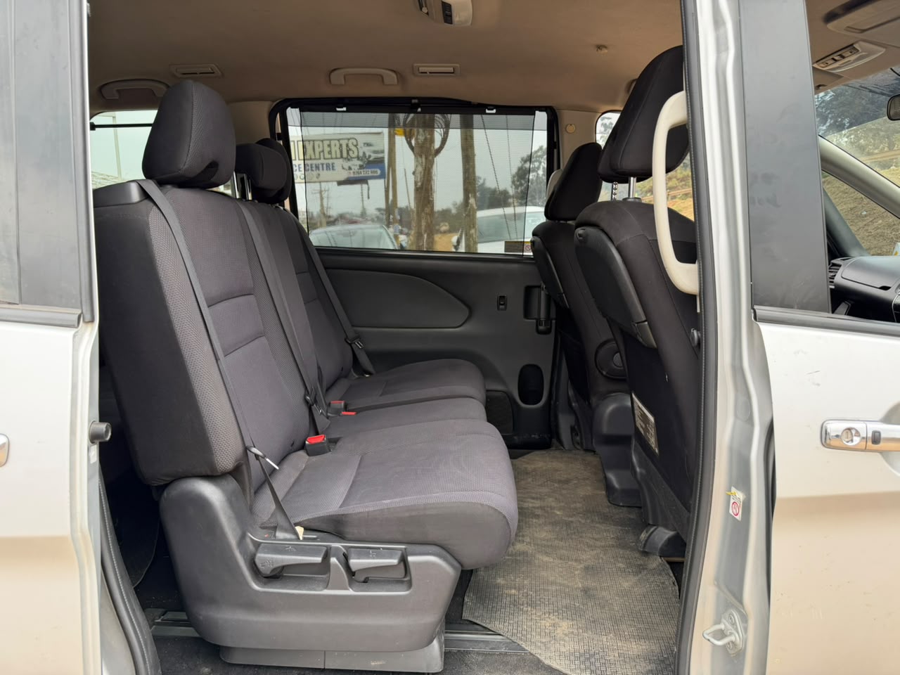 2018-Nissan Serena (S-Hybrid)-Silver