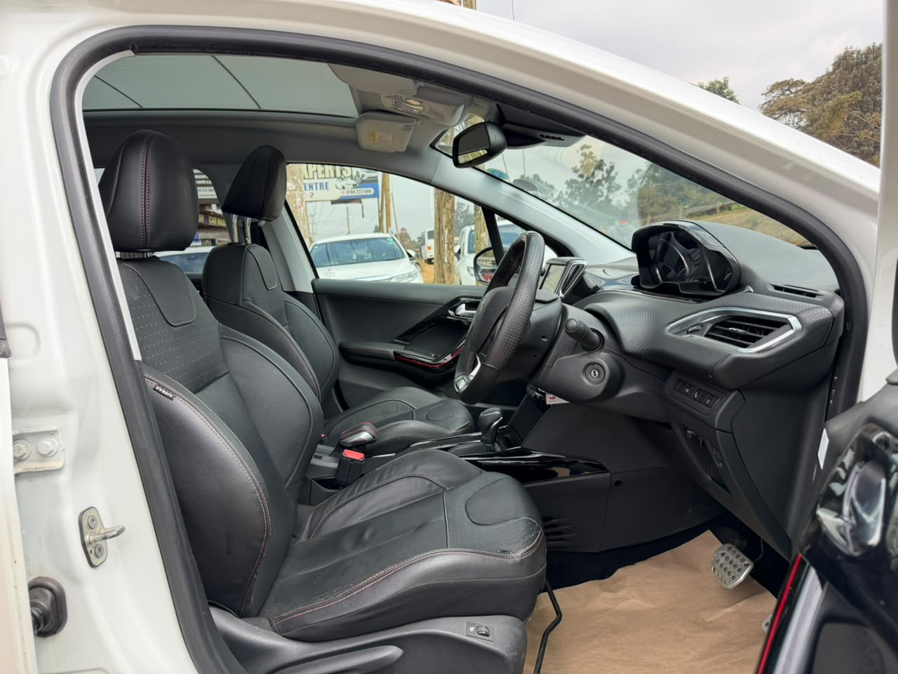 2019-Peugeot 2008 GTLINE – White