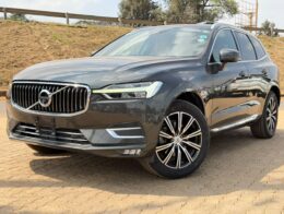 2020-Volvo XC60 T5 Inspection- Black