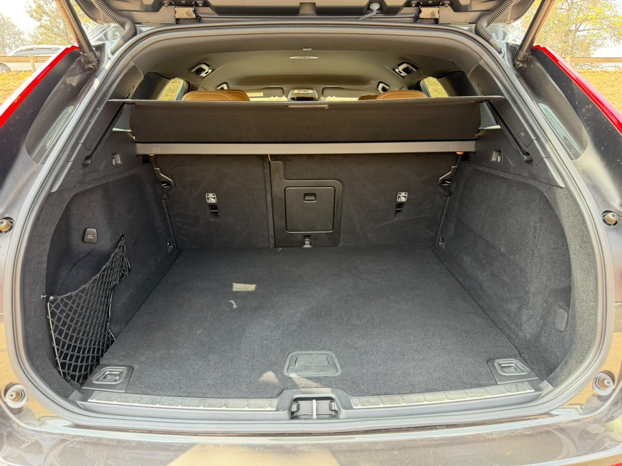 2020-Volvo XC60 T5 Inspection- Black