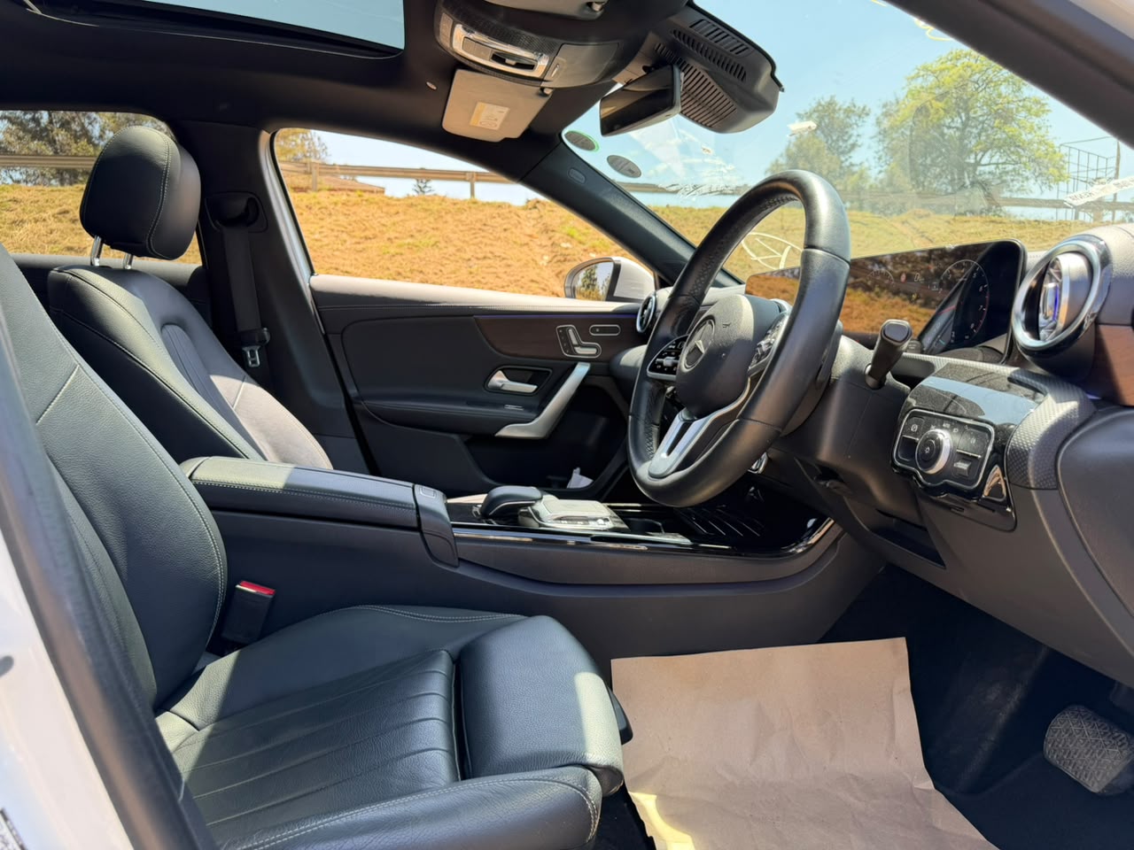2019- Mercedes Benz A250- Pearl- White