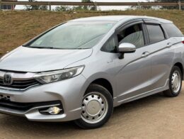 2019- Honda Fit Shuttle Hybrid- Silver