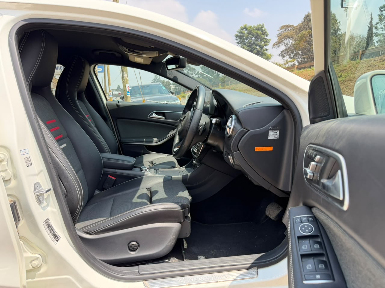 2019- Mercedes Benz A180- Pearl White