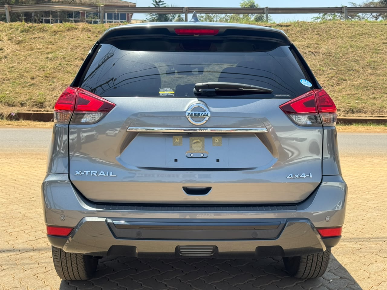 2019-Nissan X-Trail 4*4 -Gray