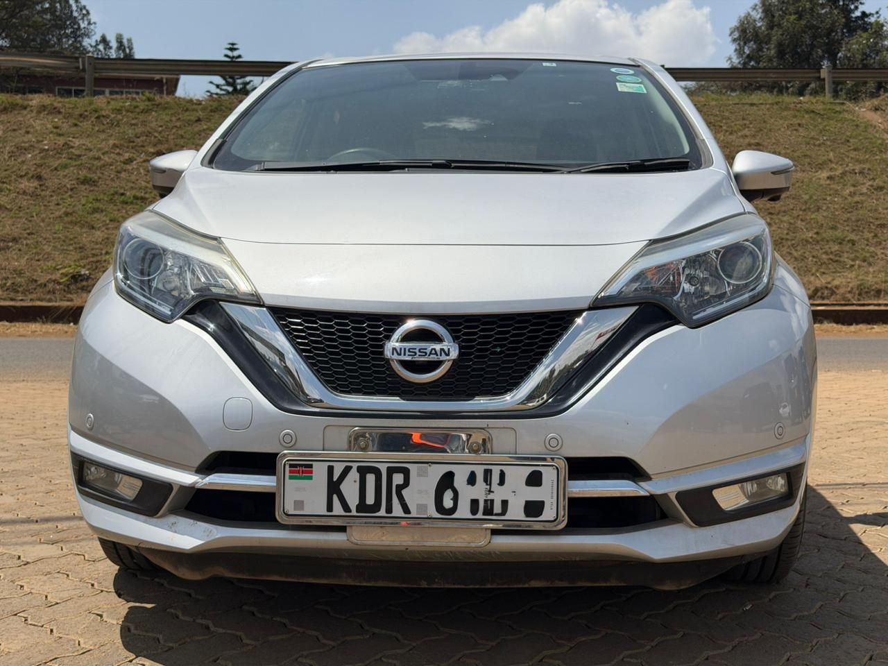 2019 – Nissan Note E-power Medalist