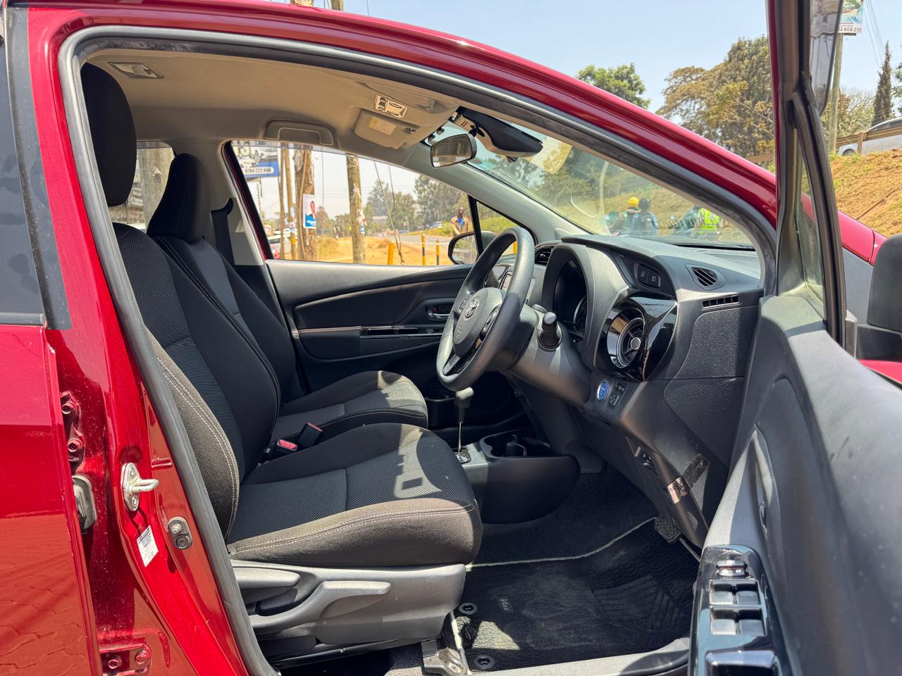 2019  – Toyota Vitz Hybrid – Red