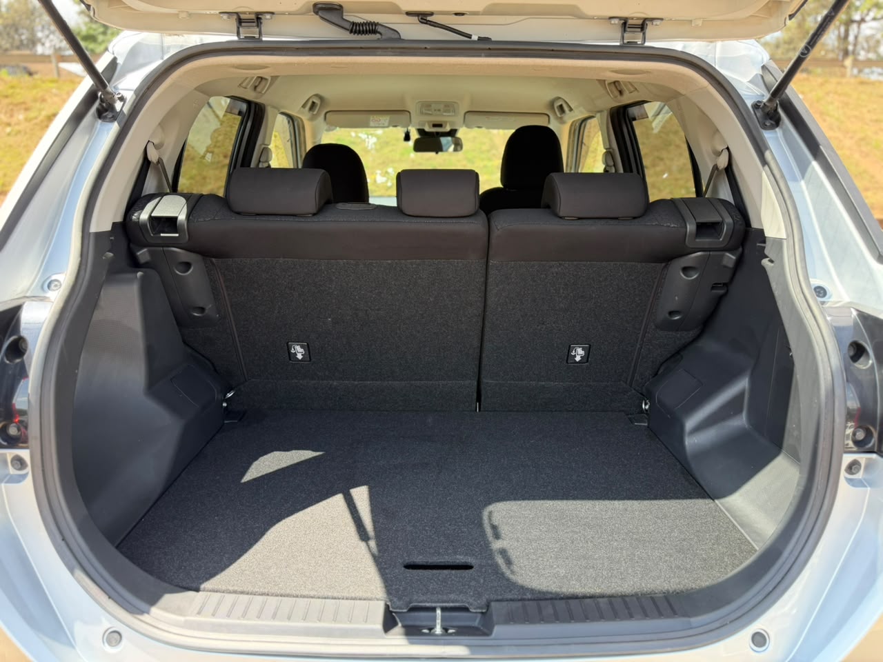 2019 – Daihatsu Rocky – Silver
