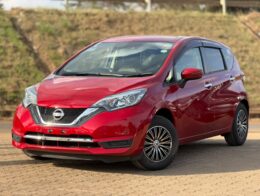 2019 – Nissan Note Medalist – Red