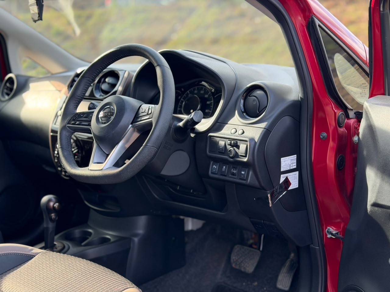 2019 – Nissan Note Medalist – Red