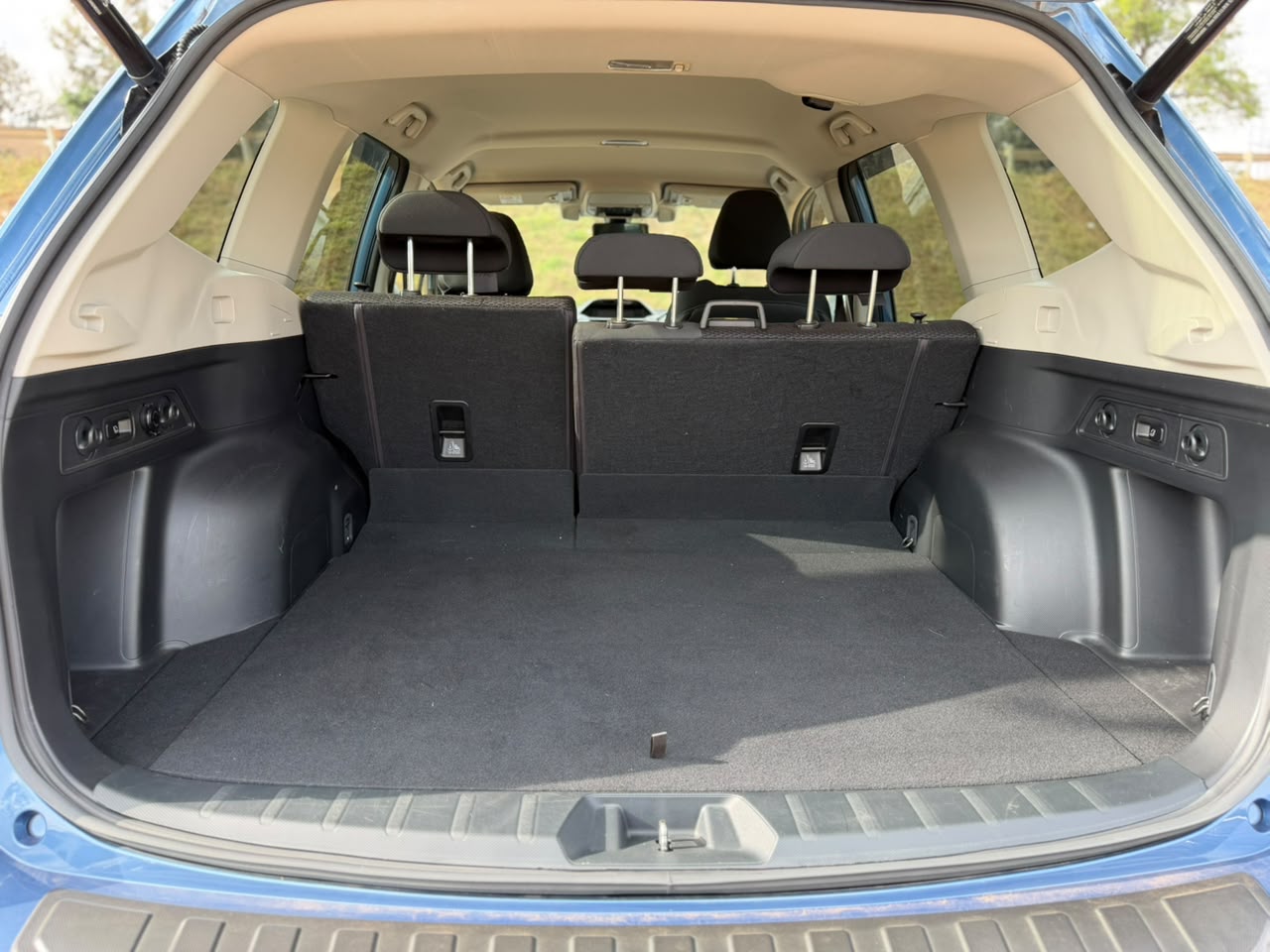 2019 – Subaru Forester E-Boxer – Blue