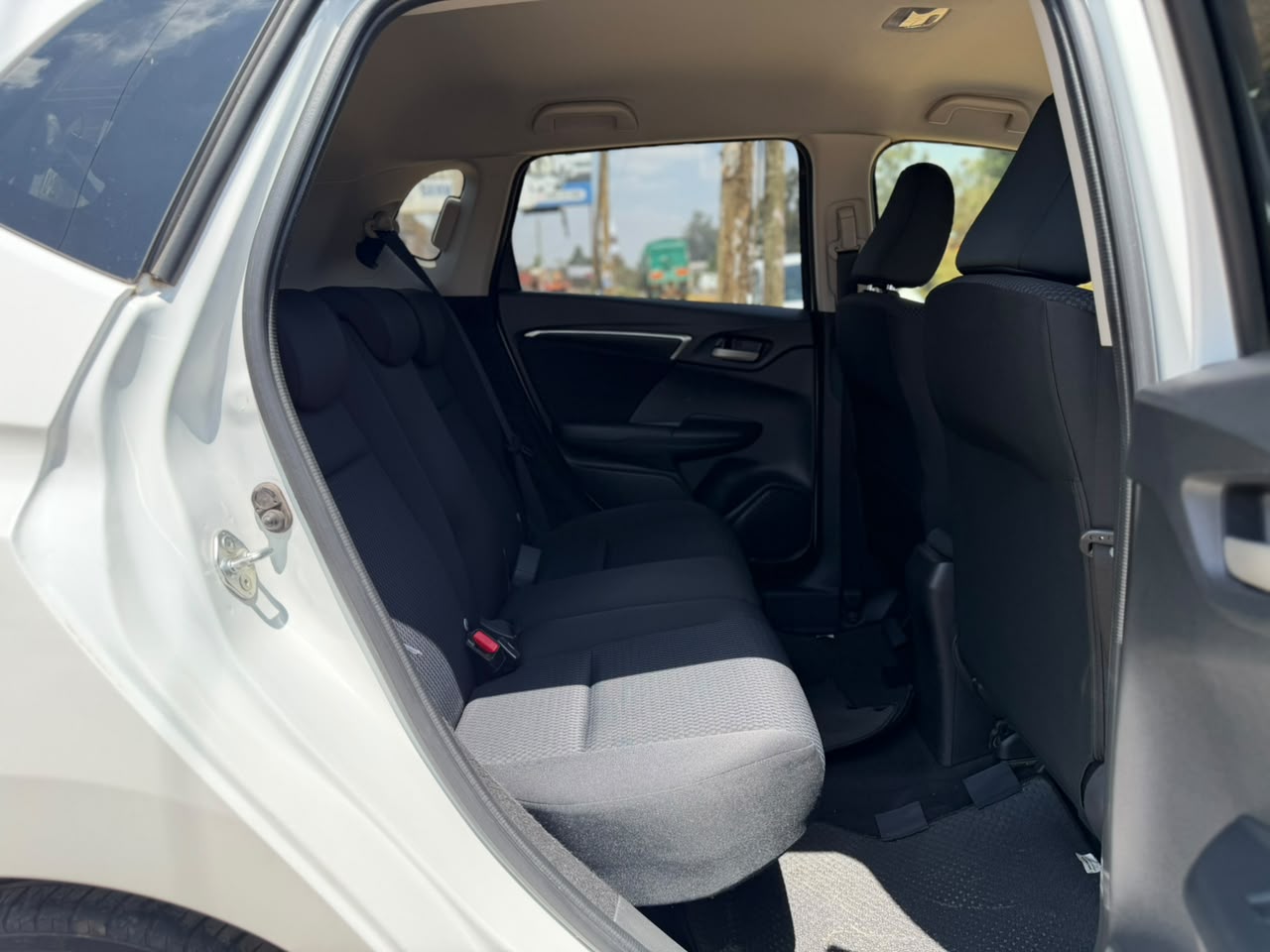 2019 – Honda Fit – White