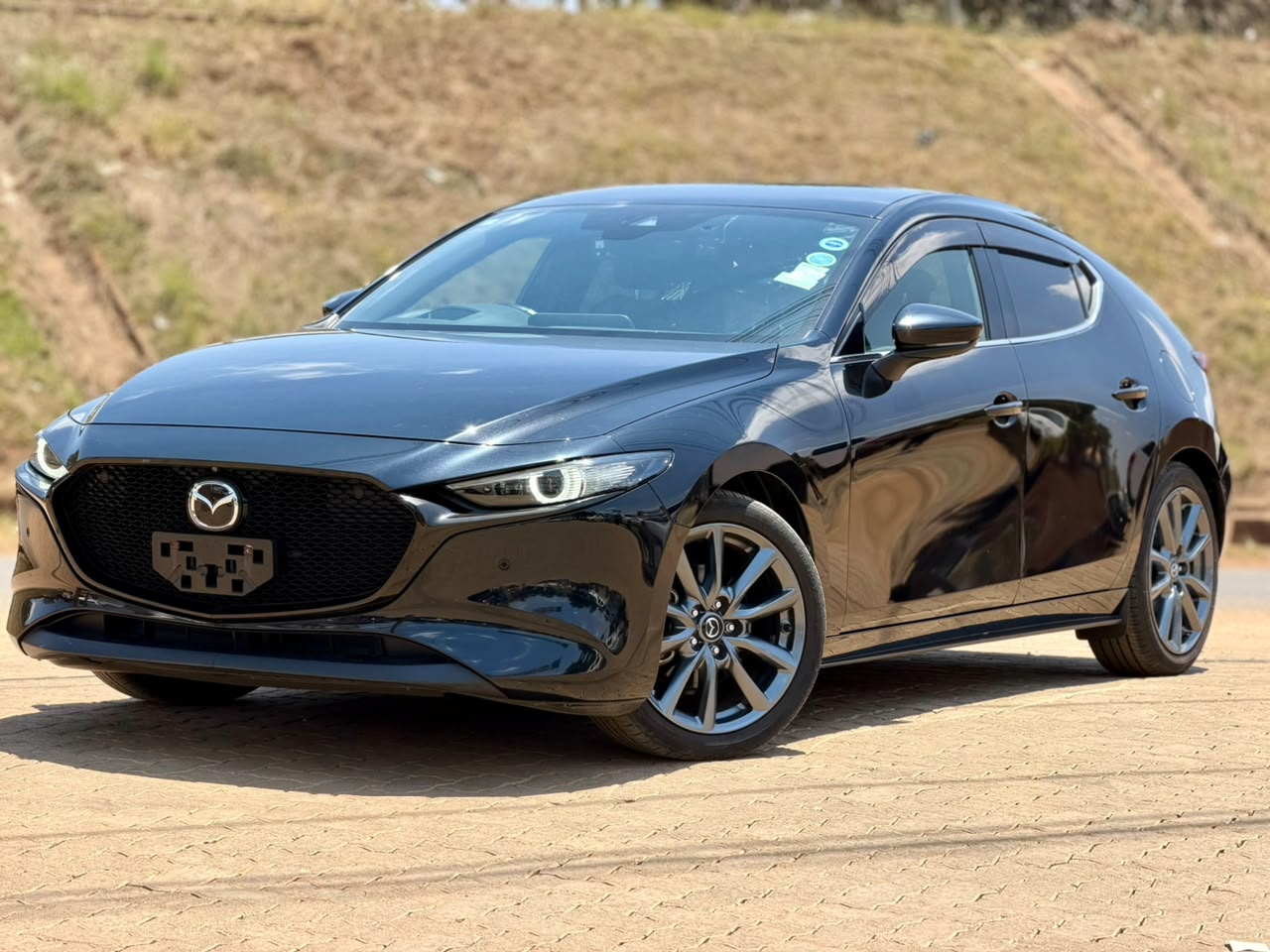 2020 – Mazda 3 – Black