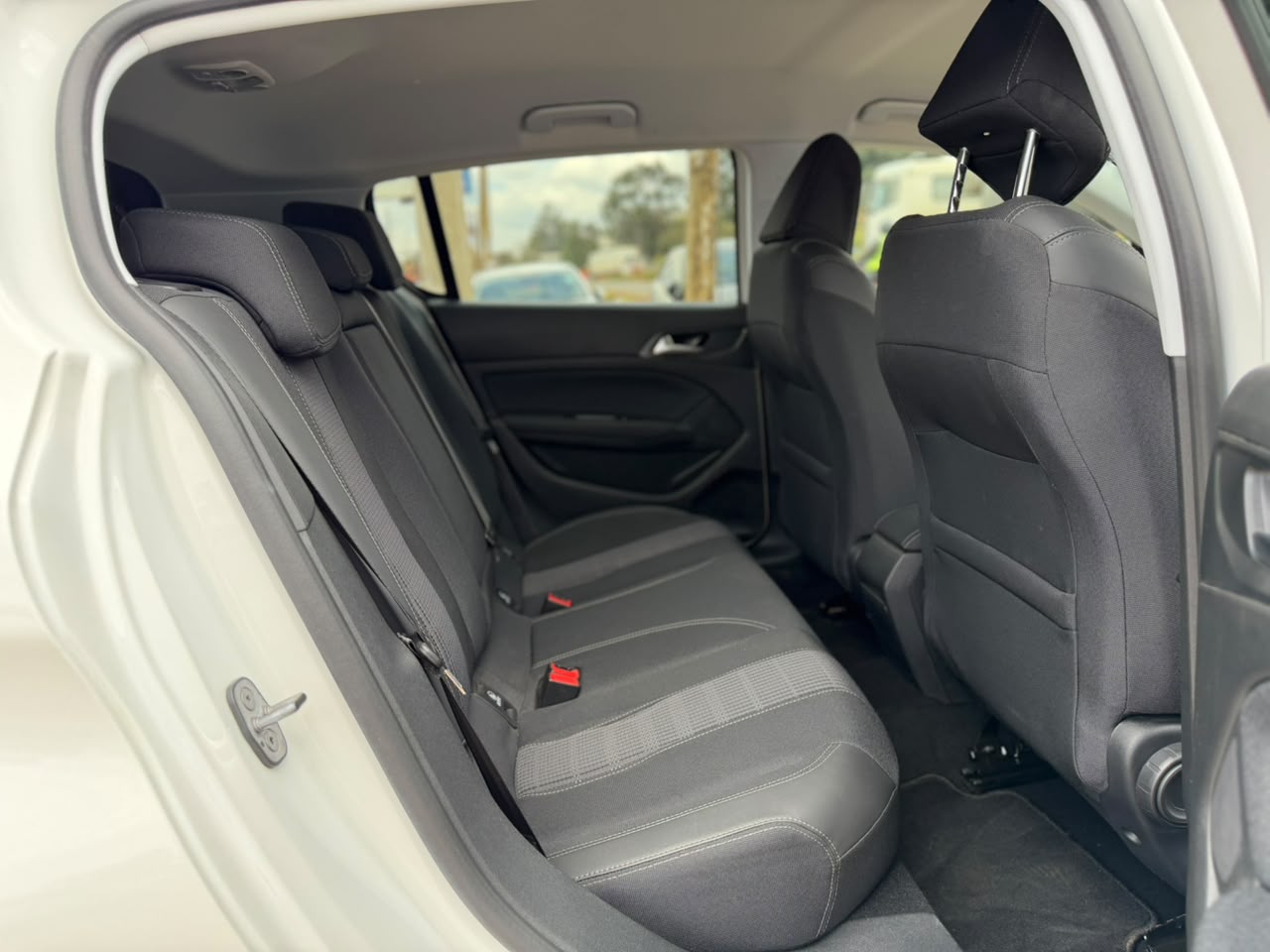 2019 – Peugot 308 – White