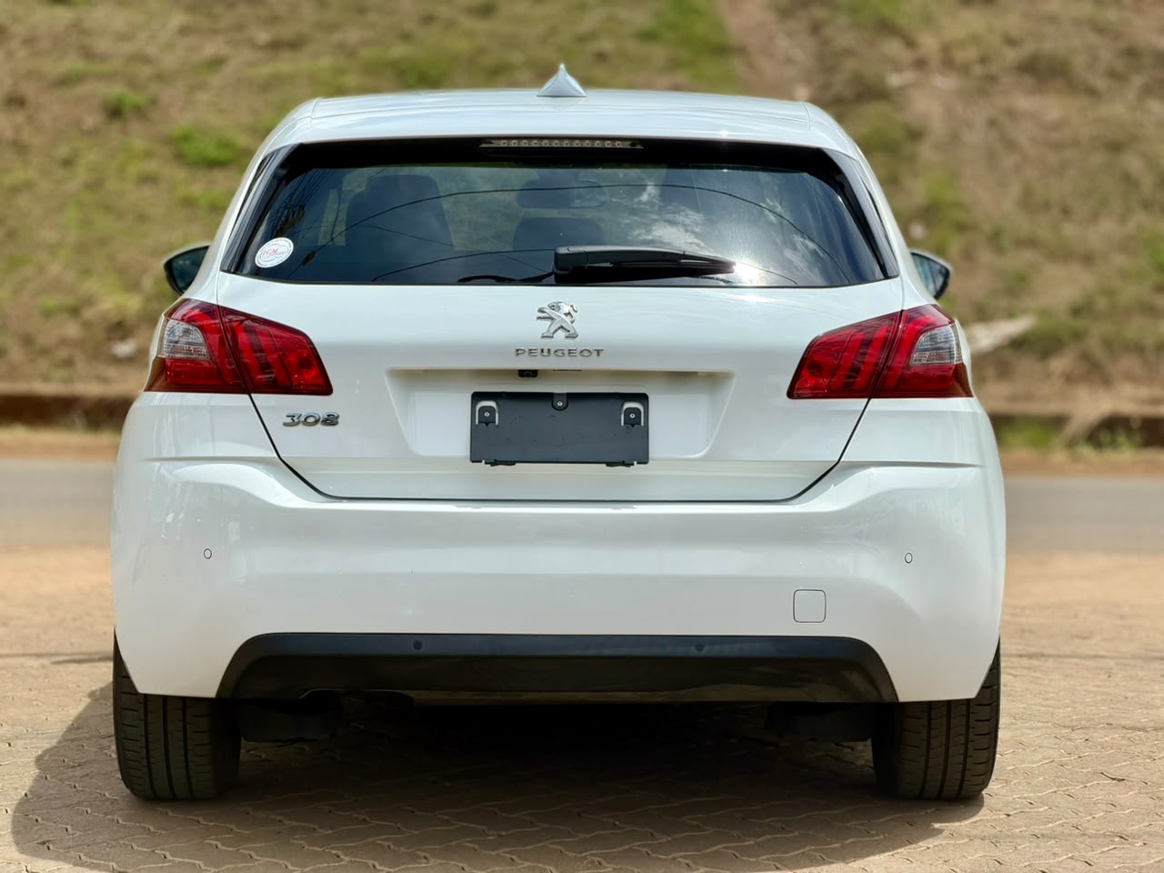 2019 – Peugot 308 – White