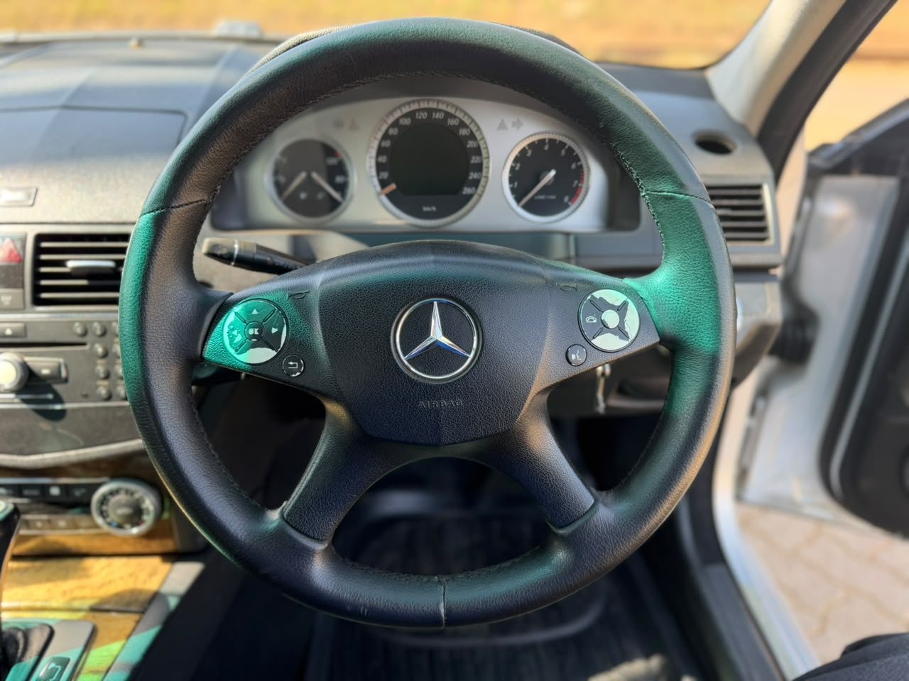 2007 – Mercedes Benz C200 Kompressor – Silver