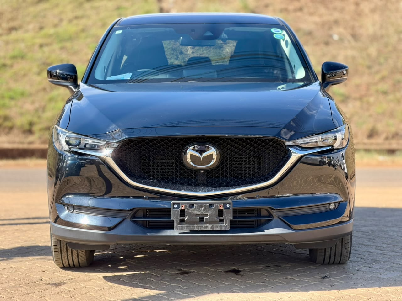 2020  – Mazda CX-5 X-L – Black