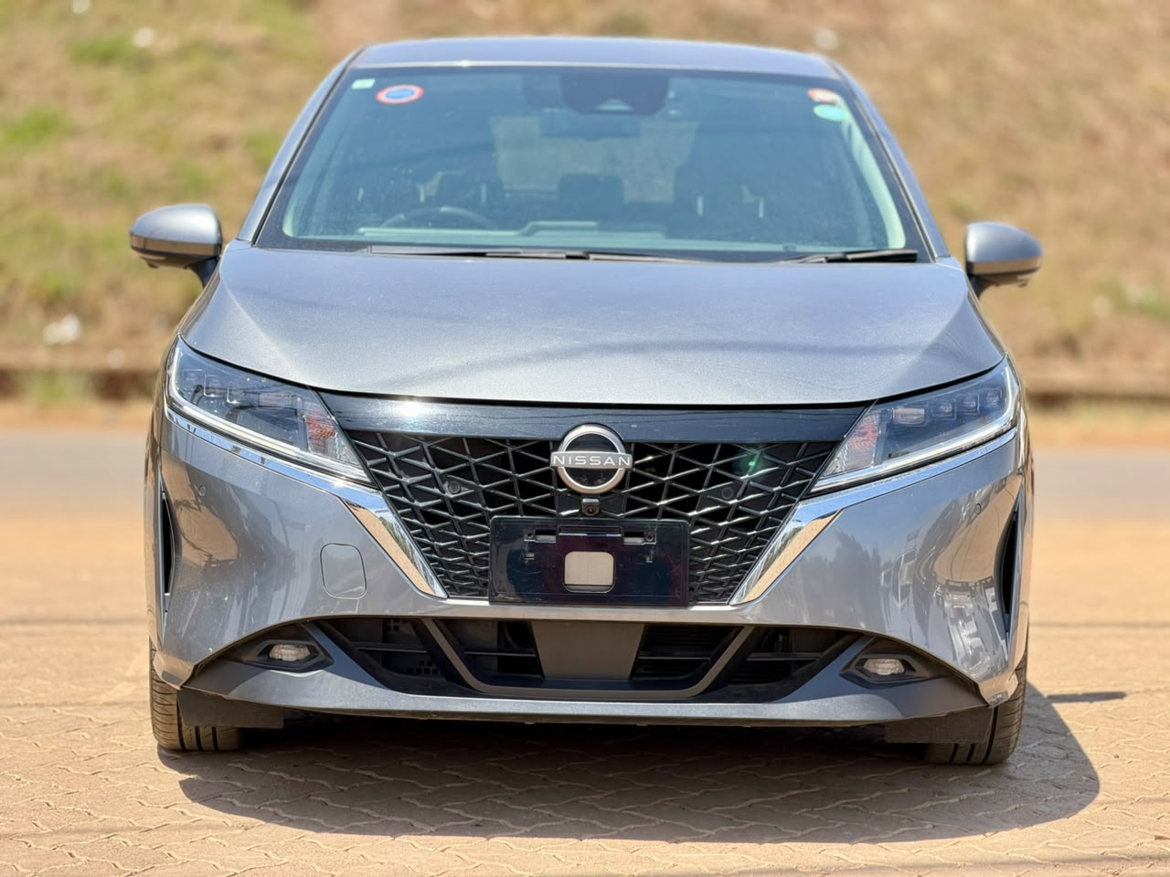 2021 – Nissan Note E-Power – Silver