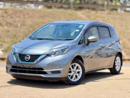 2019 – Nissan Note E-Power – Silver