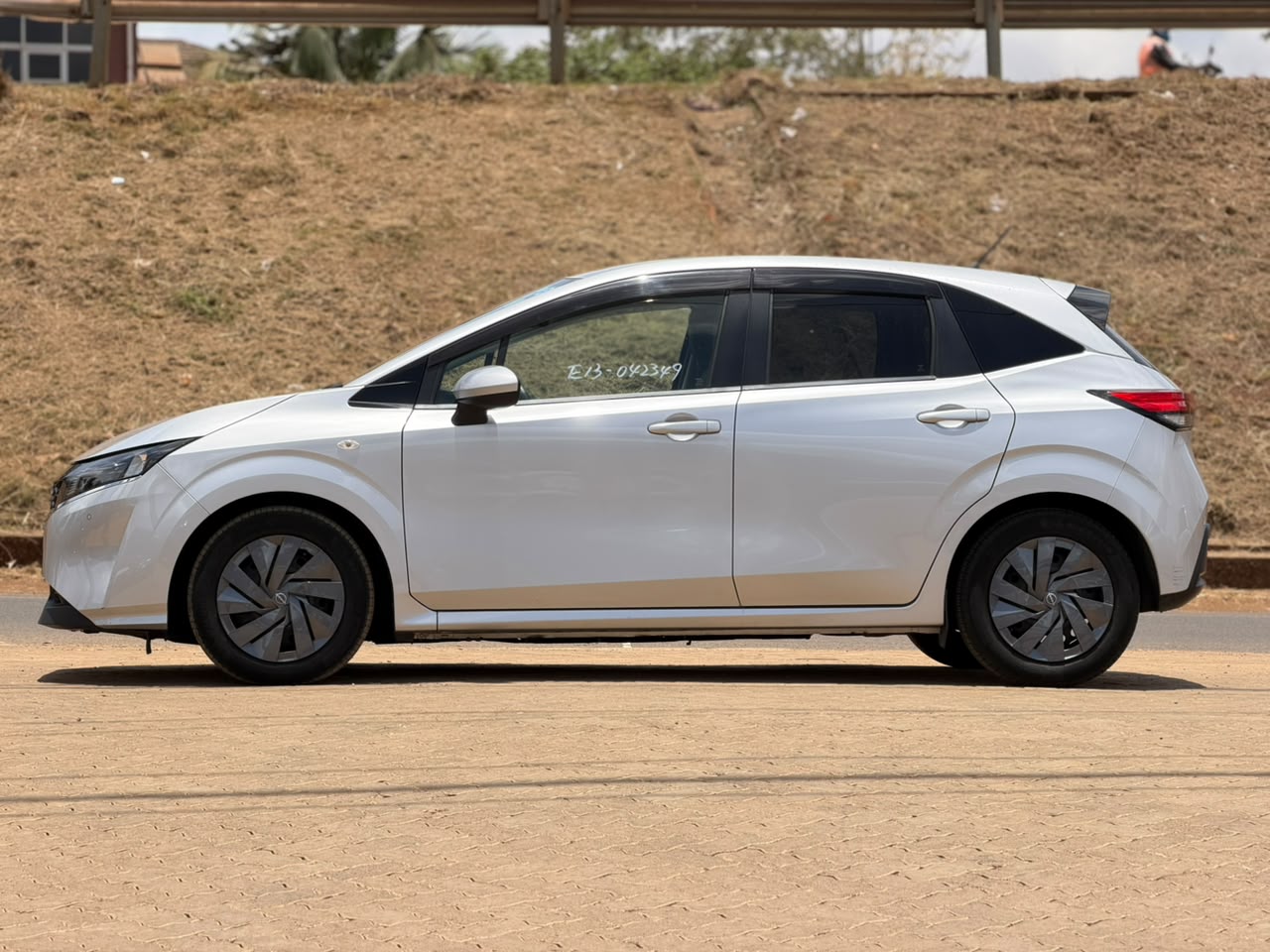 2021 – Nissan Note E-Power – Silver