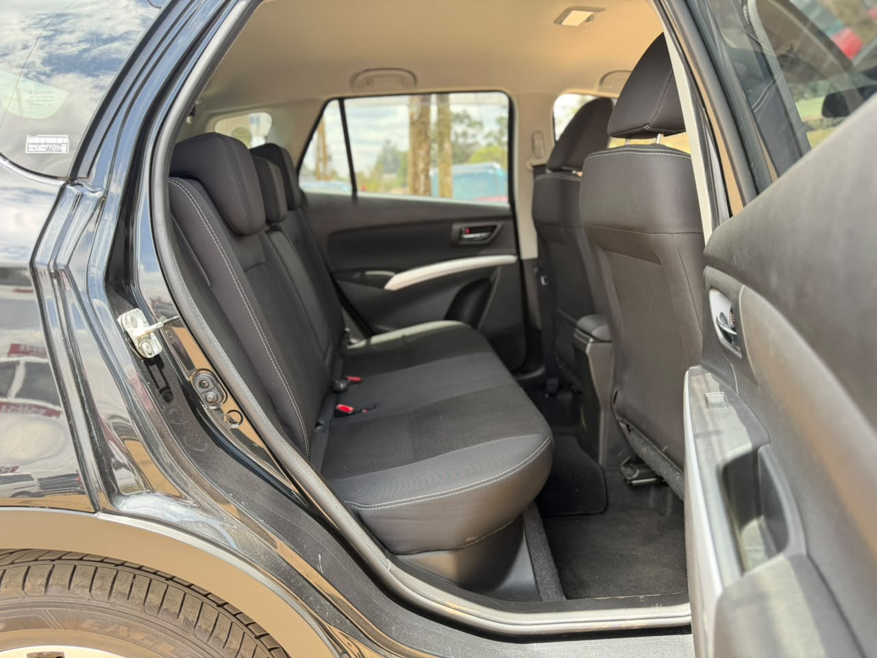 2019 -Suzuki S-Cross (AllGrip) – Black