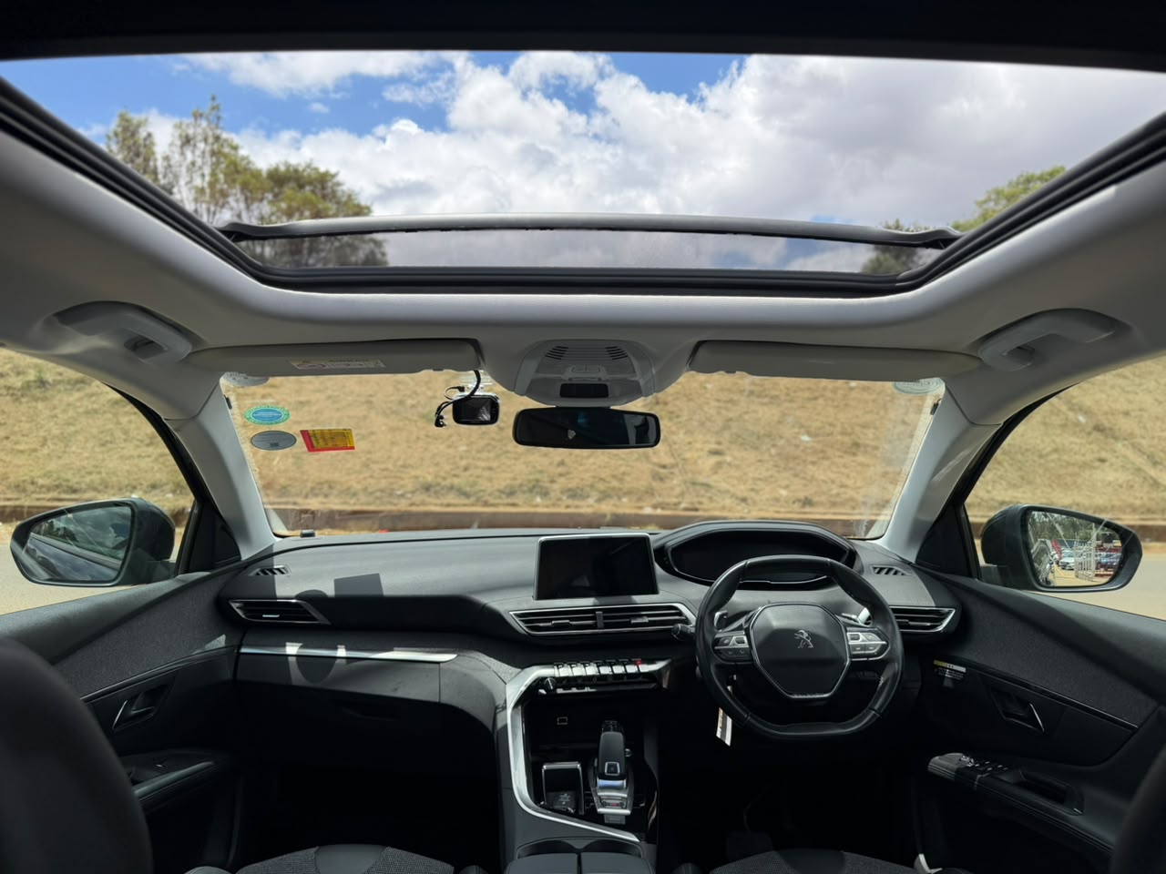 2019 – Peugeot 5008 – Navy Blue