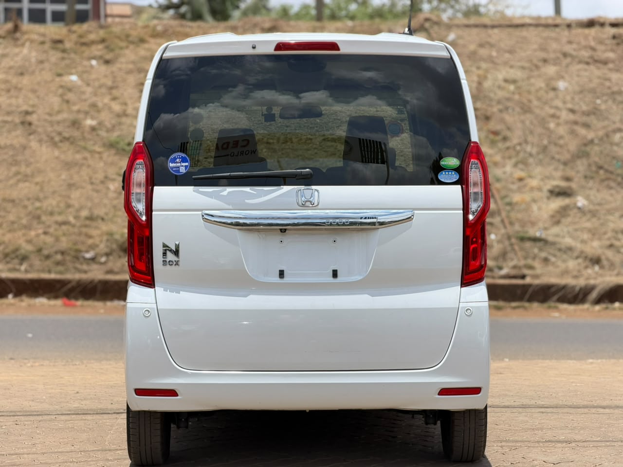 2019 – Honda NBox – White