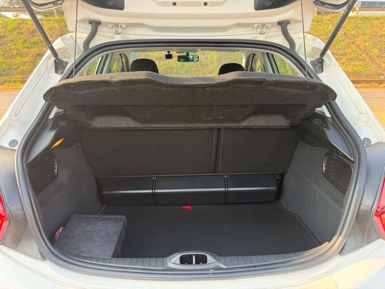 2018 – Peugeot 208 – White