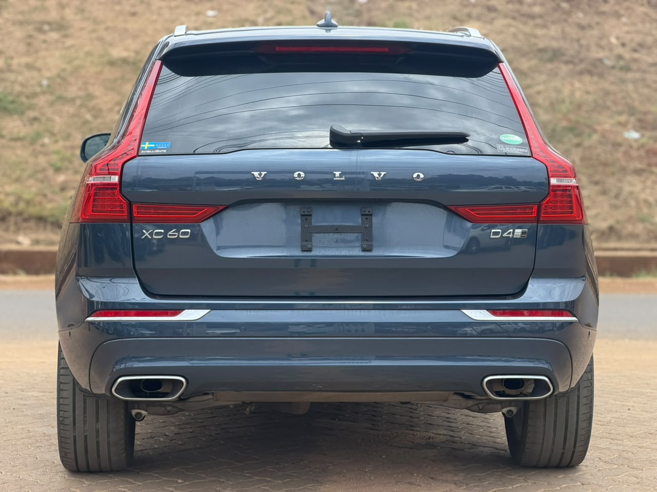 2019 – Volvo XC60 D4 – Blue