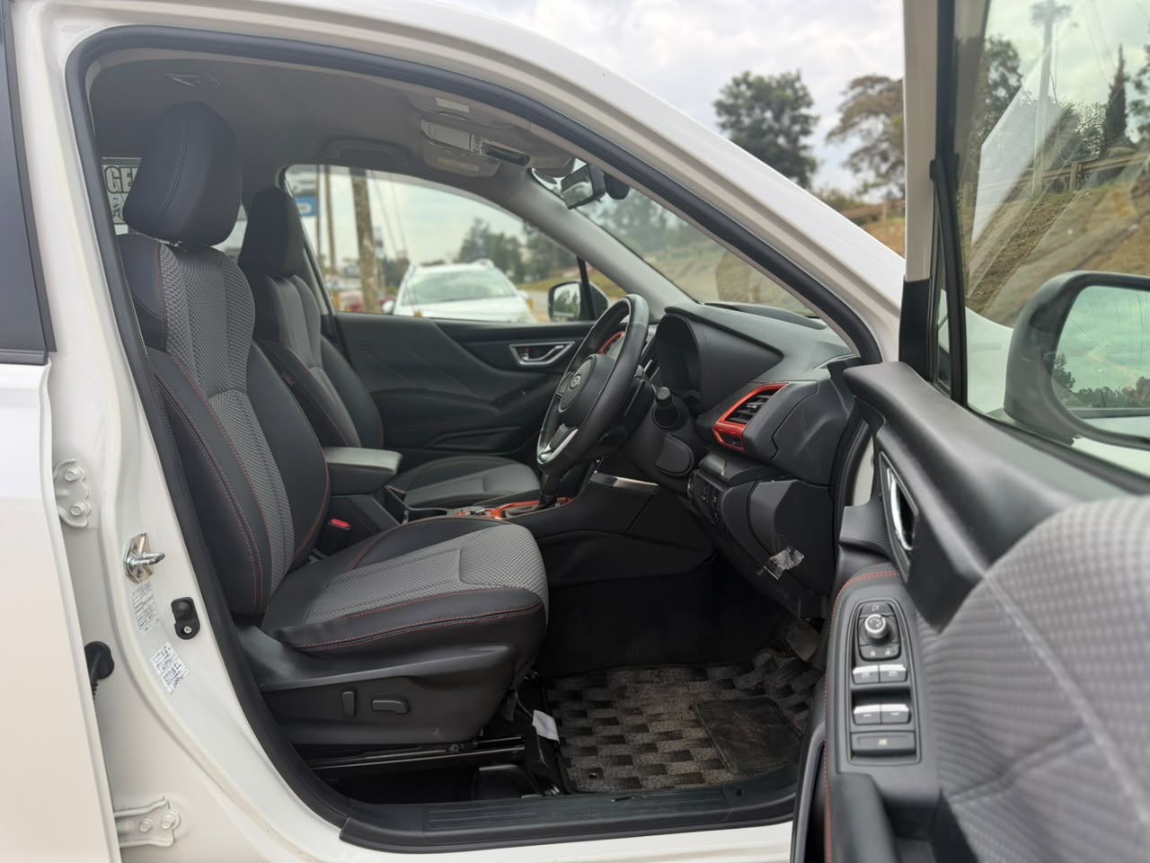 2019 – Subaru Forester X-Break AWD – White
