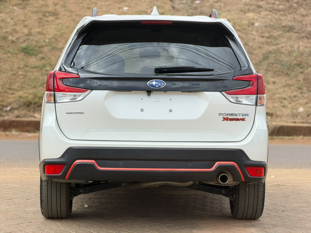2019 – Subaru Forester X-Break AWD – White