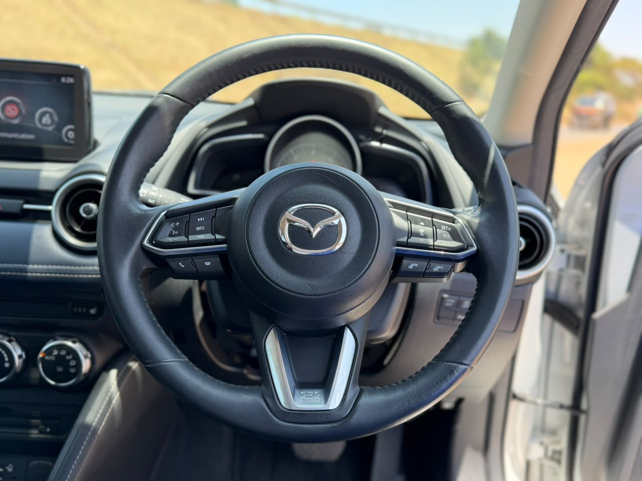 2020 – Mazda 2 – Ash Grey
