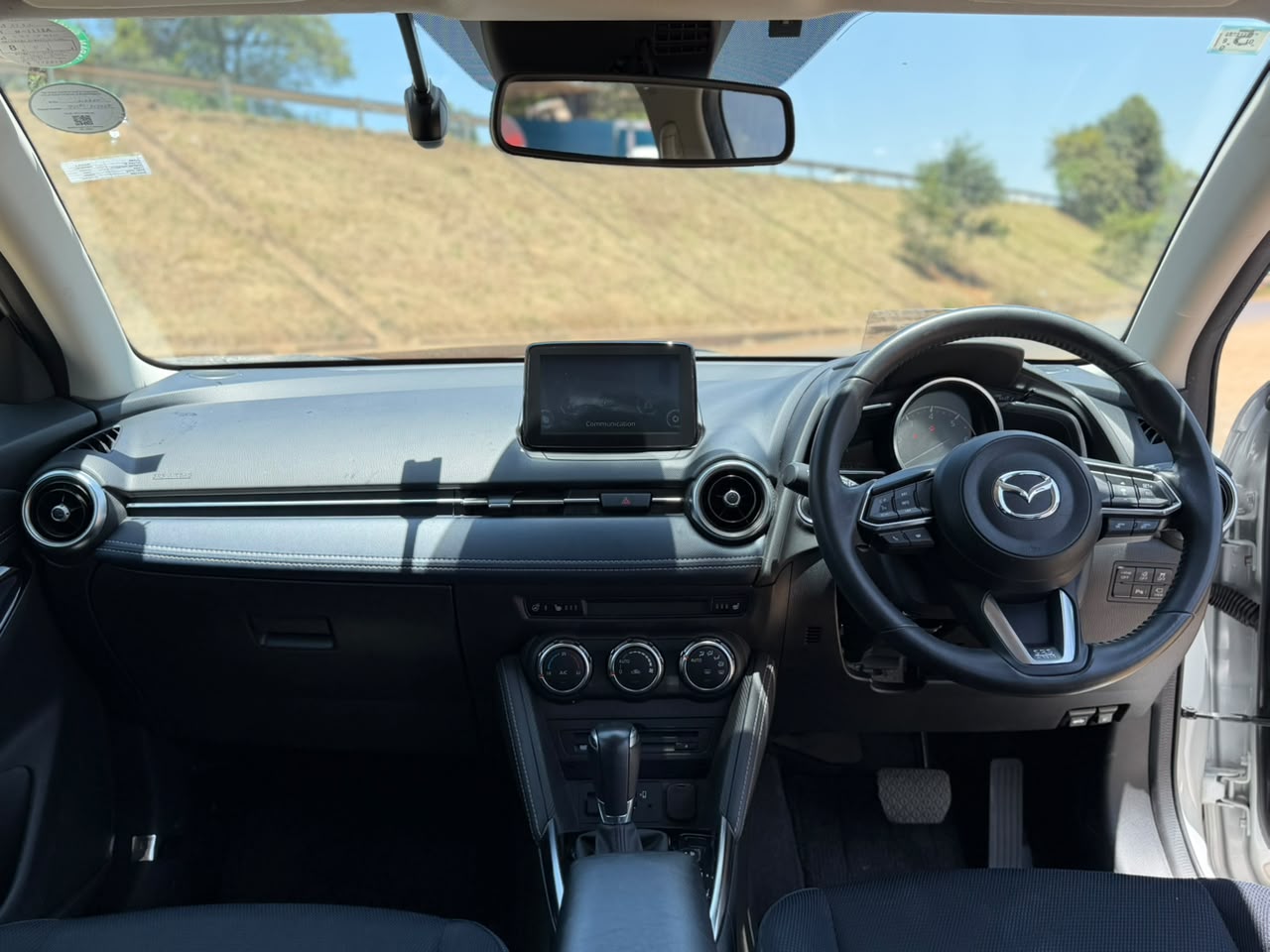 2020 – Mazda 2 – Ash Grey