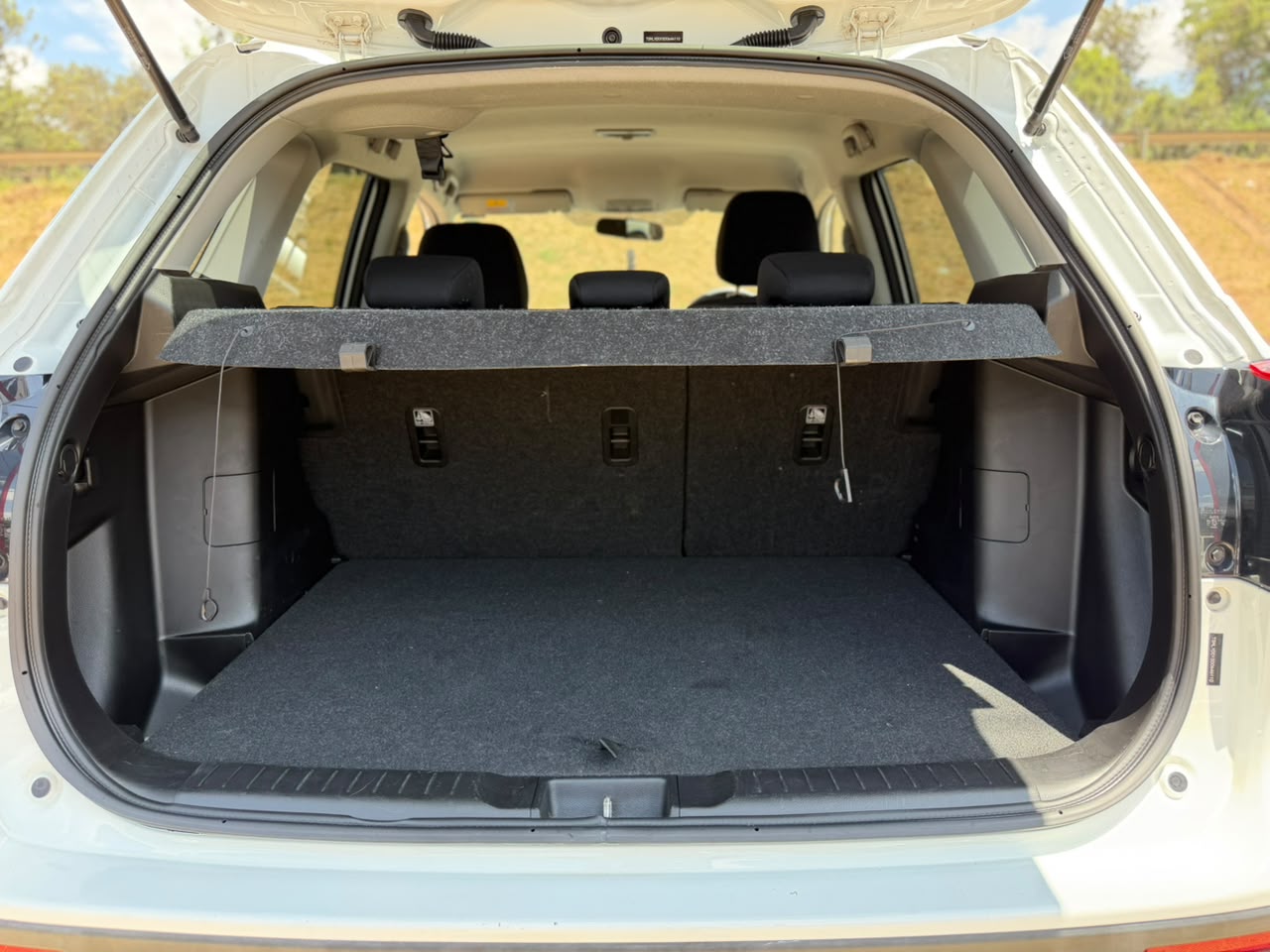 2019 – Suzuki Vitara – White
