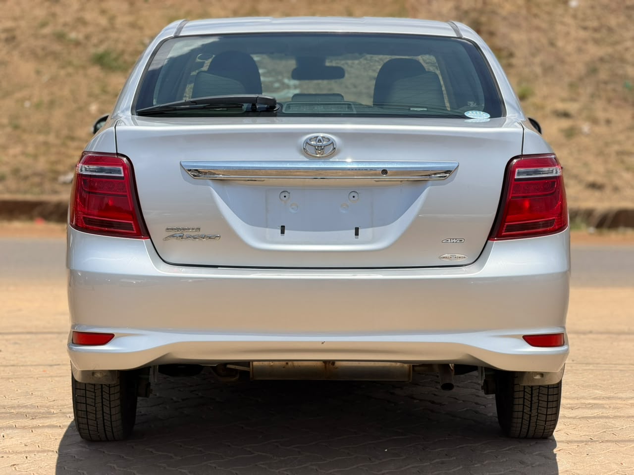 2019 – Toyota Axio – Silver