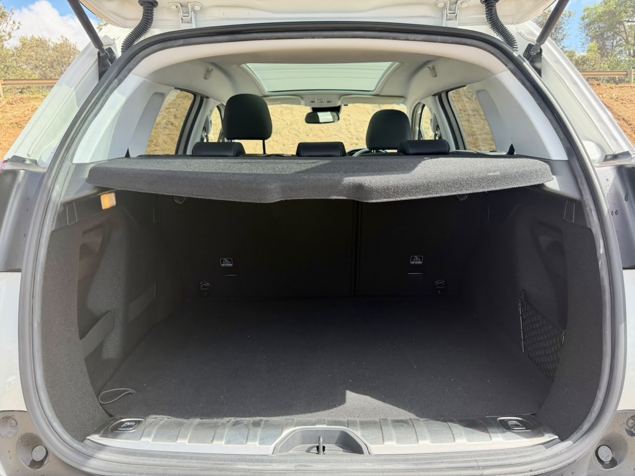 2019 – Peugeot 2008 – White