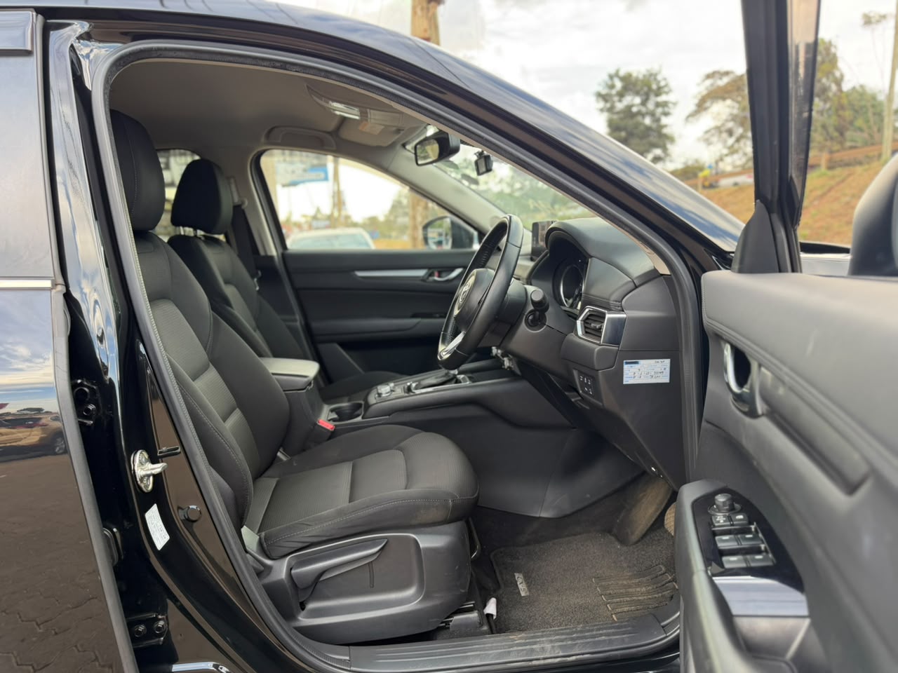 2020 – Mazda CX-5 (SkyactivG) – Black