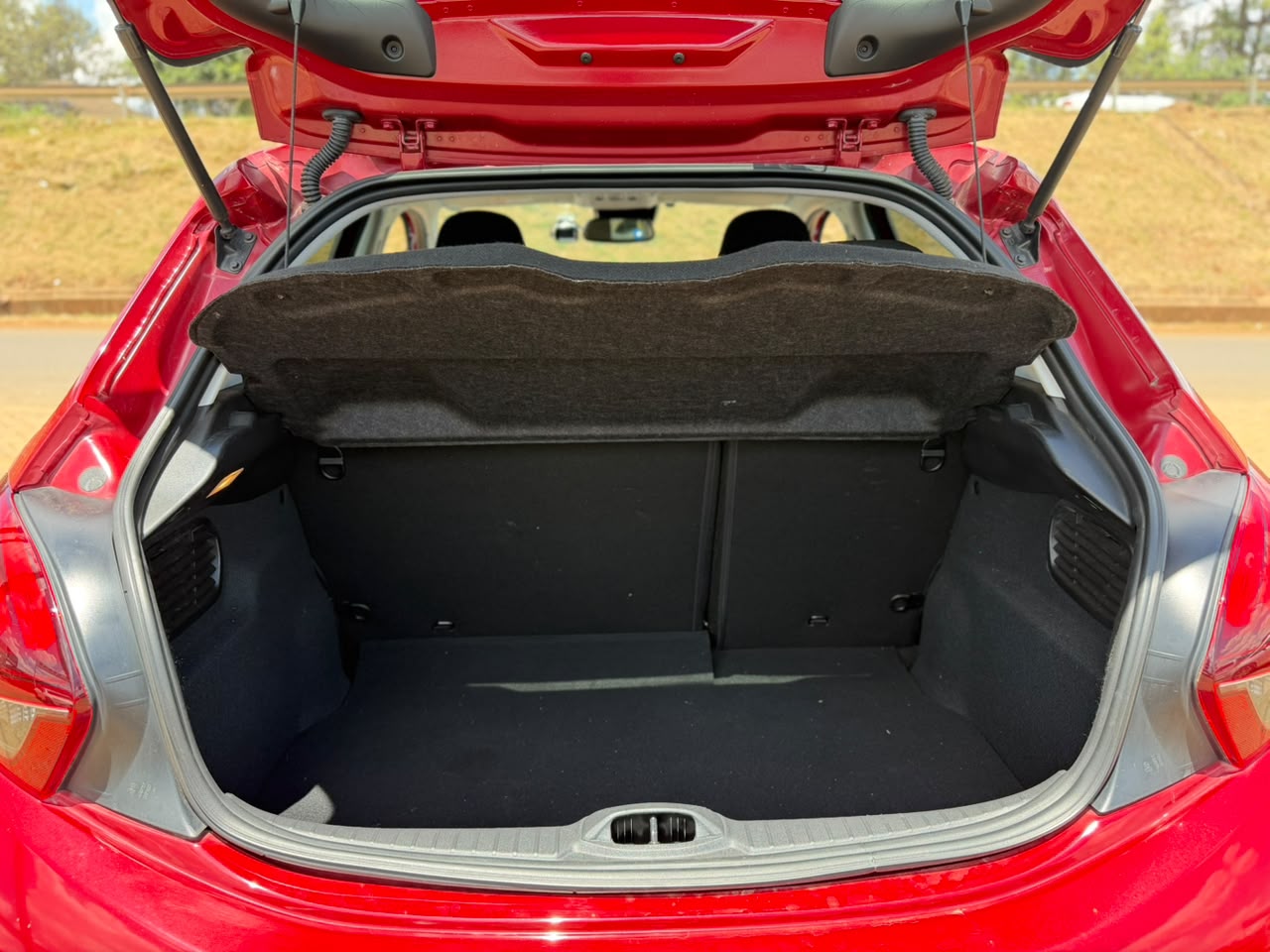 2019 – Peugeot 208 Gt Line – Red